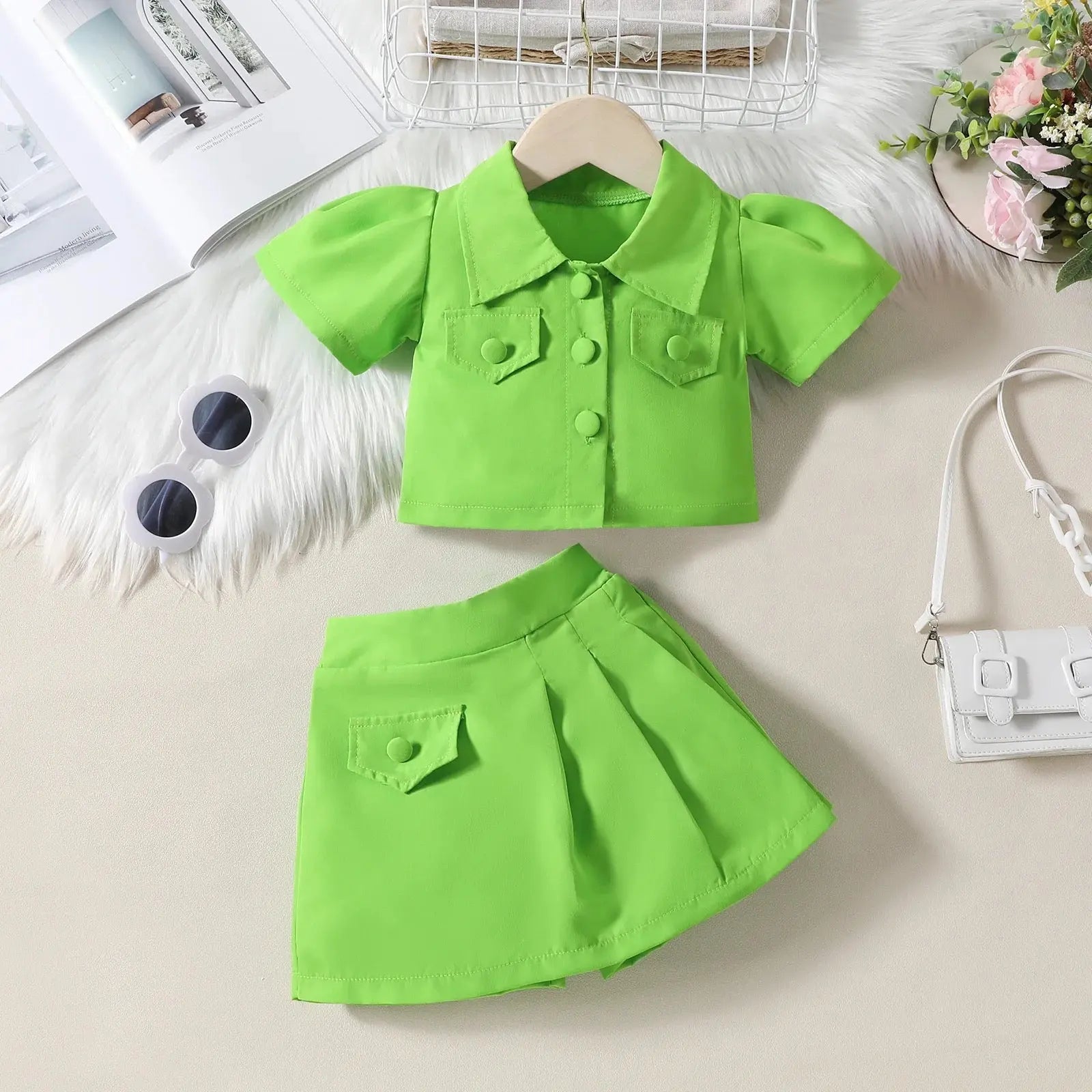Girls Solid Green Crop Top And Shorts 2 Pcs Set